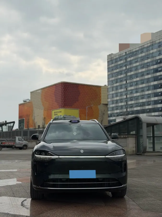 2024 AITO AITO M9 1.5T 152HP L4 REEV 42KWH,autocango,china used car exporter,china ev exporter,chinese used car exporter,chinese used ev exporter