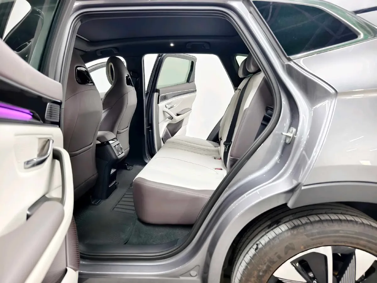 2025 BYD Song Plus 1.5L 101HP L4 E-CVT PHEV 18.3KWH,autocango,china used car exporter,china ev exporter,chinese used car exporter,chinese used ev exporter