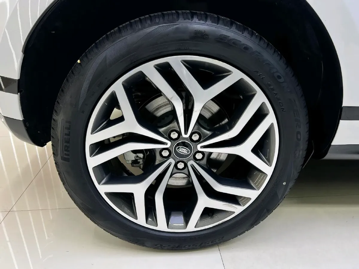 2023 Land Rover Range Rover Evoque 2.0T 249HP L4 9AT,autocango,china used car exporter,china ev exporter,chinese used car exporter,chinese used ev exporter