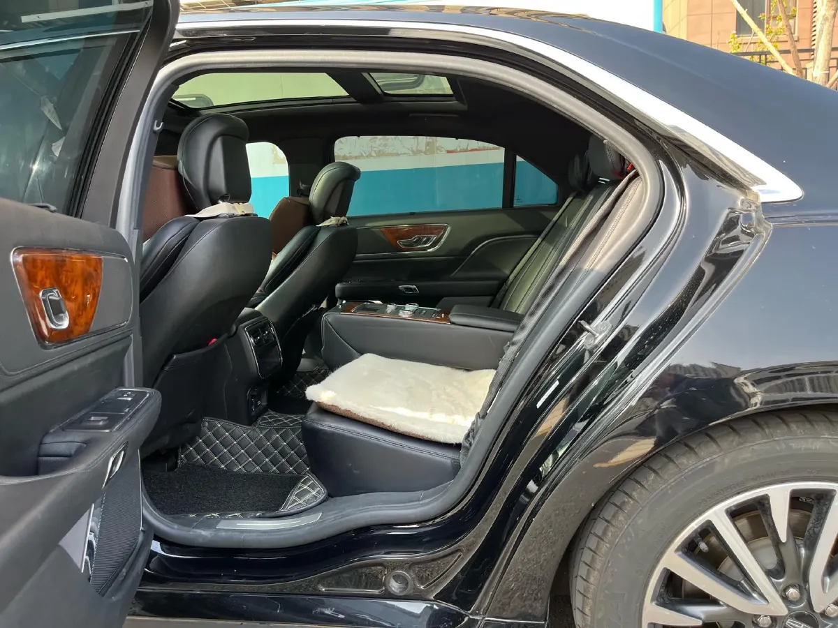 2018 Lincoln Continental 2.0T 261HP L4 6AT,autocango,china used car exporter,china ev exporter,chinese used car exporter,chinese used ev exporter