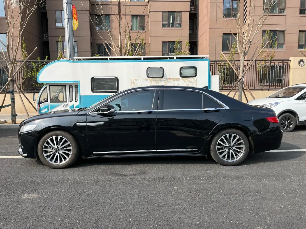 2018 Lincoln Continental 2.0T 261HP L4 6AT,autocango,china used car exporter,china ev exporter,chinese used car exporter,chinese used ev exporter