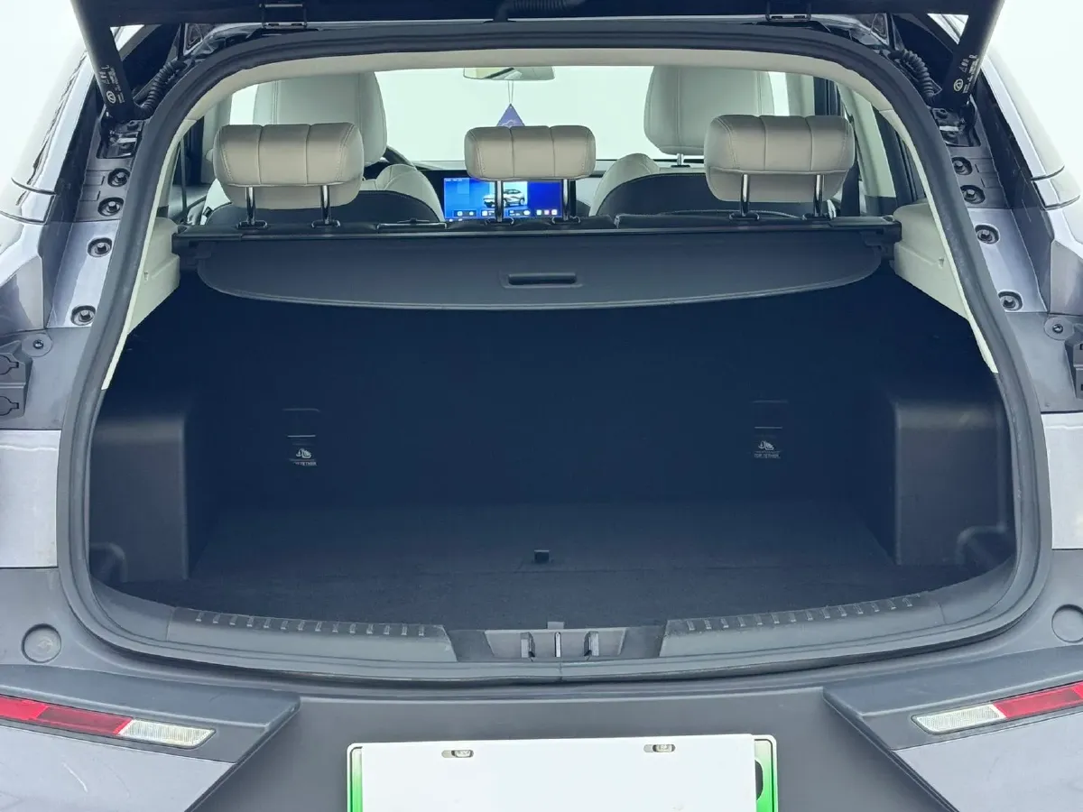 2023 Chery EV eQ7 BEV 67.12KWH,autocango,china used car exporter,china ev exporter,chinese used car exporter,chinese used ev exporter