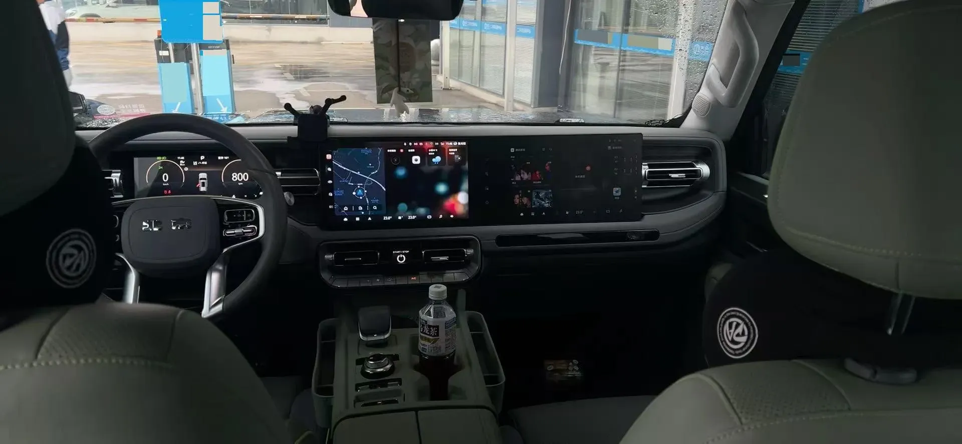 2024 Beijing BJ40 2.0T 245HP L4 8AT,autocango,china used car exporter,china ev exporter,chinese used car exporter,chinese used ev exporter