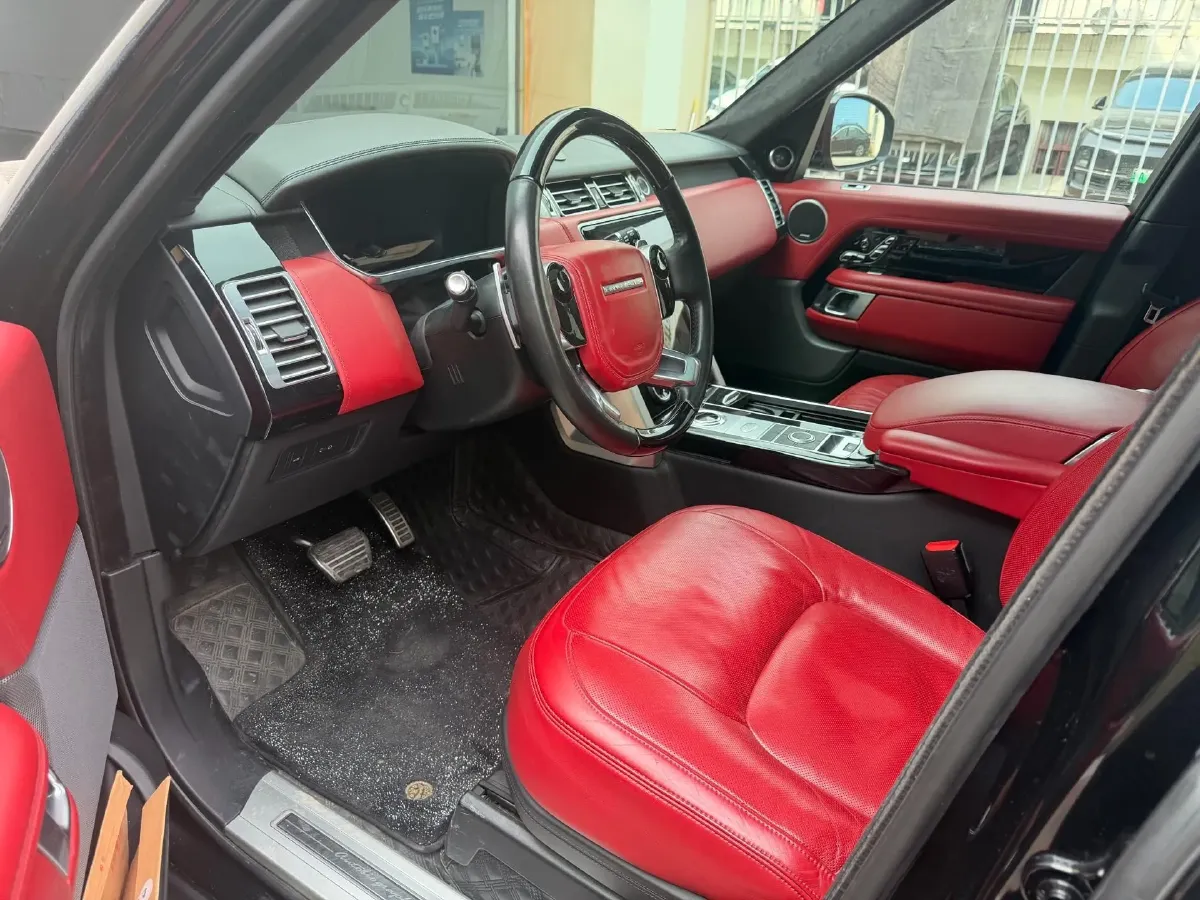 2020 Land Rover Range Rover 3.0T 400HP L6 8AT,autocango,china used car exporter,china ev exporter,chinese used car exporter,chinese used ev exporter