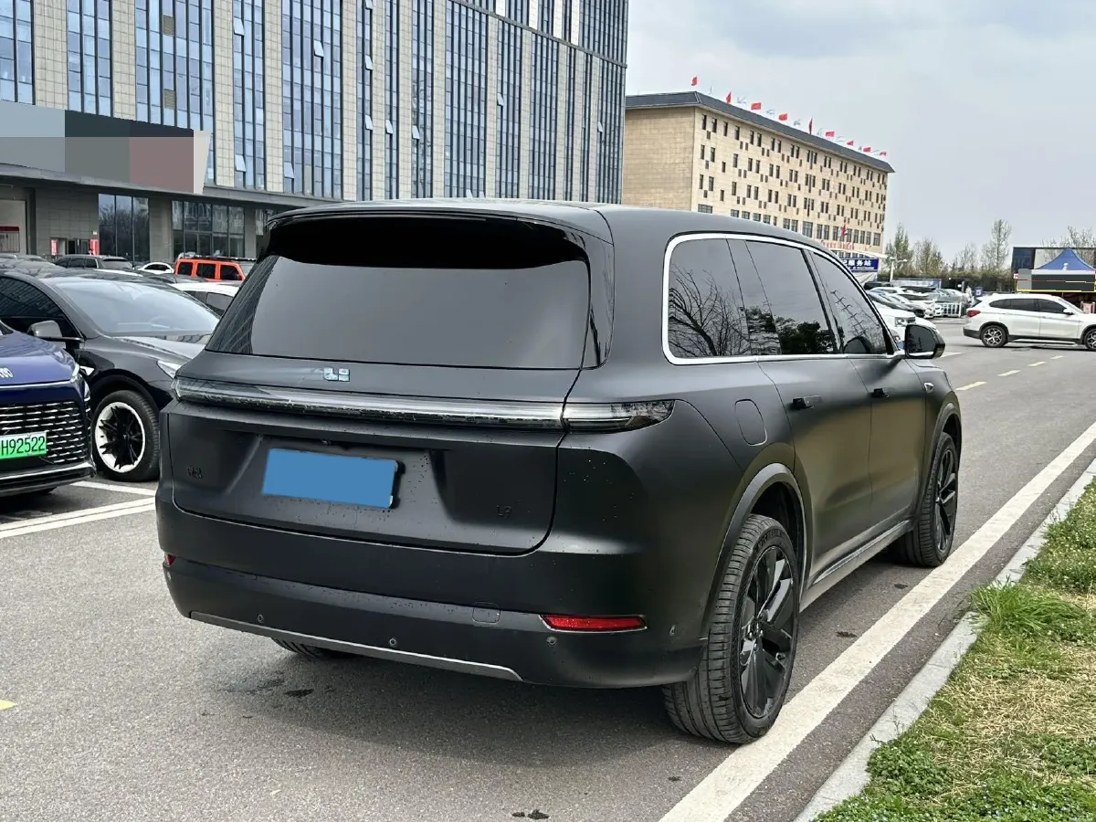 2022 Li L9 Range Extended 154HP REEV 42.6KWH,autocango,china used car exporter,china ev exporter,chinese used car exporter,chinese used ev exporter