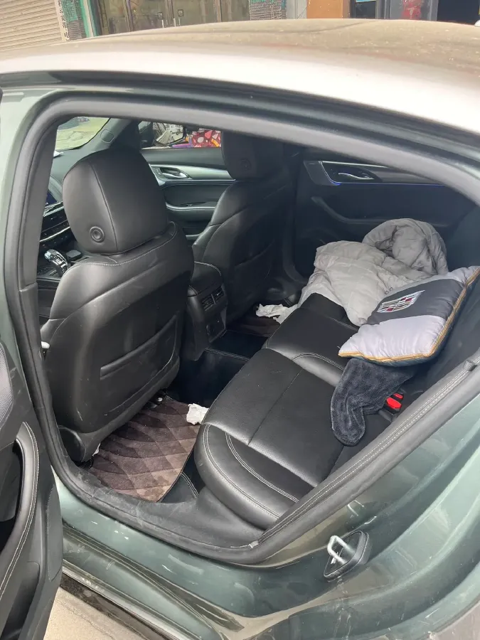 2023 Cadillac CT5 2.0T 237HP L4 10AT,autocango,china used car exporter,china ev exporter,chinese used car exporter,chinese used ev exporter