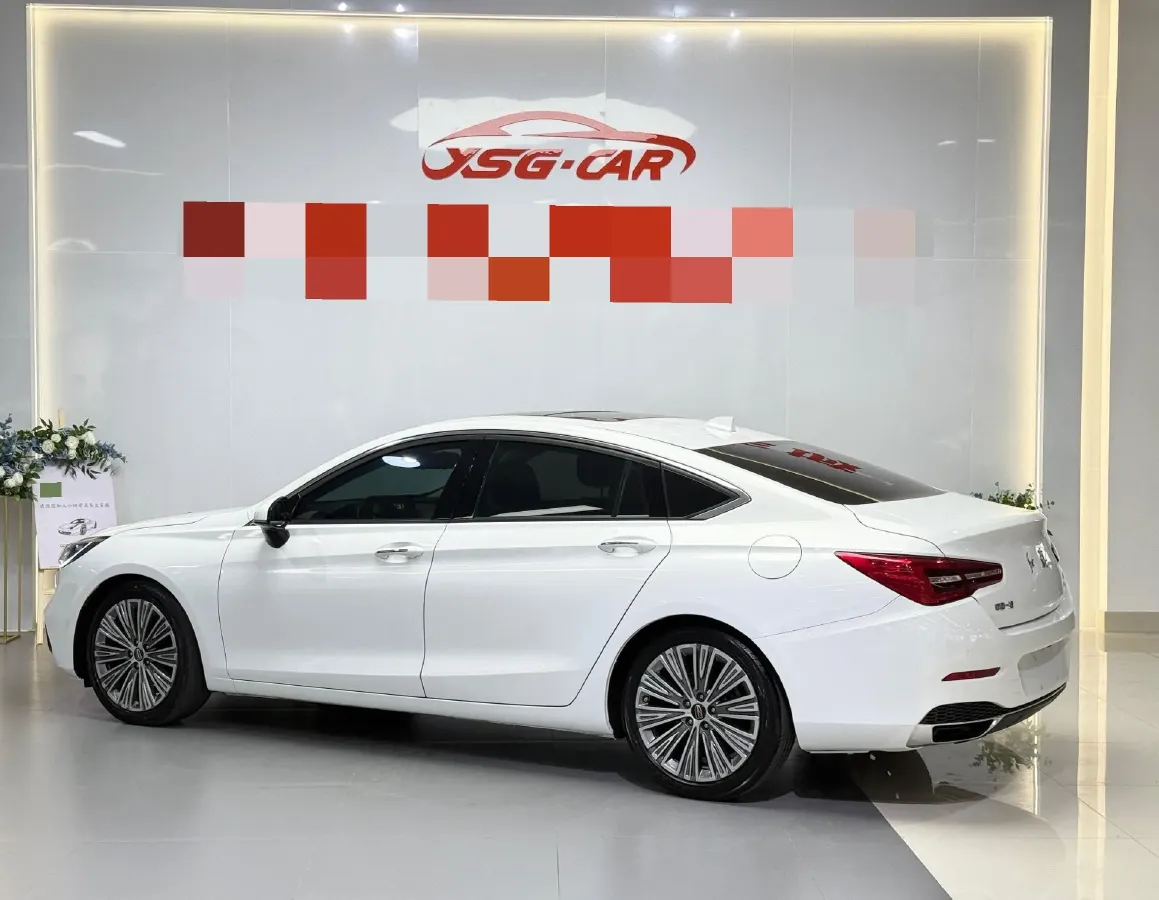 2022 HongQi H5 1.8T 197HP L4 6AT,autocango,china used car exporter,china ev exporter,chinese used car exporter,chinese used ev exporter