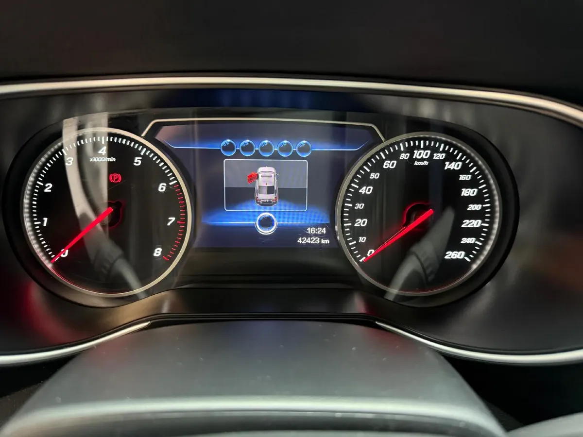 2022 HongQi H5 1.8T 197HP L4 6AT,autocango,china used car exporter,china ev exporter,chinese used car exporter,chinese used ev exporter