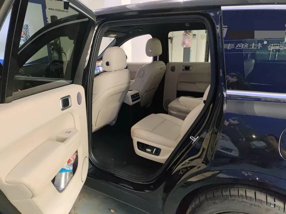 2022 Li L9 Range Extended 154HP REEV 42.6KWH,autocango,china used car exporter,china ev exporter,chinese used car exporter,chinese used ev exporter