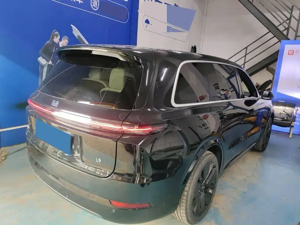 2022 Li L9 Range Extended 154HP REEV 42.6KWH,autocango,china used car exporter,china ev exporter,chinese used car exporter,chinese used ev exporter