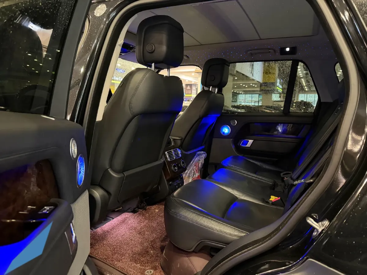 2021 Land Rover Range Rover 3.0T 360HP L6 8AT,autocango,china used car exporter,china ev exporter,chinese used car exporter,chinese used ev exporter