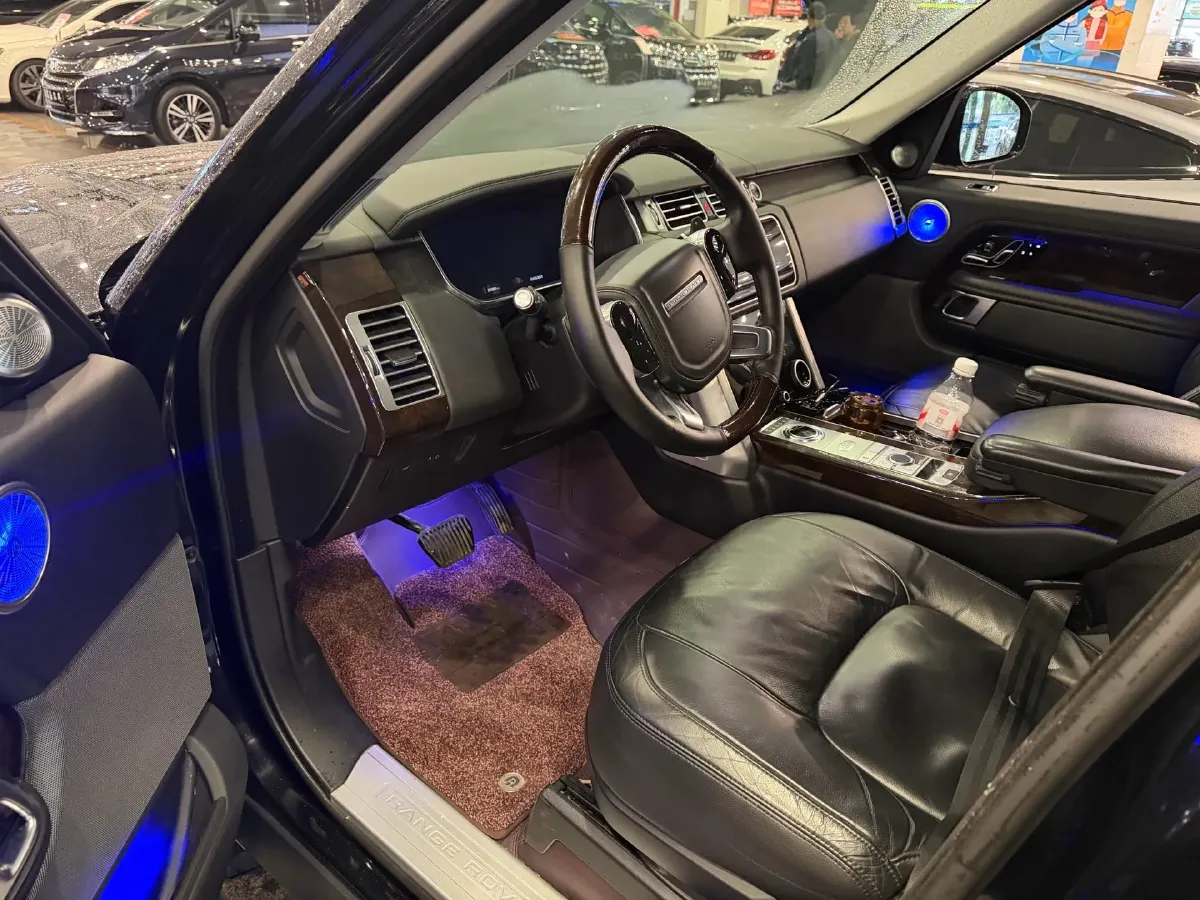 2021 Land Rover Range Rover 3.0T 360HP L6 8AT,autocango,china used car exporter,china ev exporter,chinese used car exporter,chinese used ev exporter