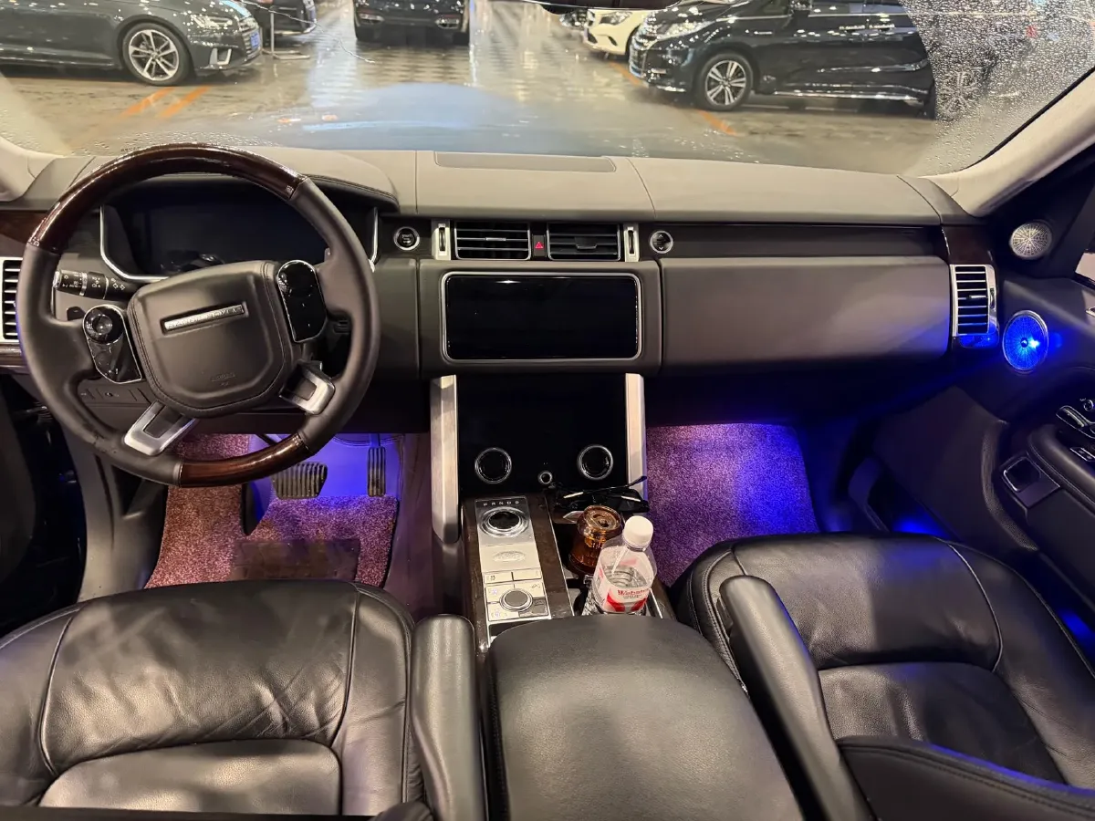 2021 Land Rover Range Rover 3.0T 360HP L6 8AT,autocango,china used car exporter,china ev exporter,chinese used car exporter,chinese used ev exporter