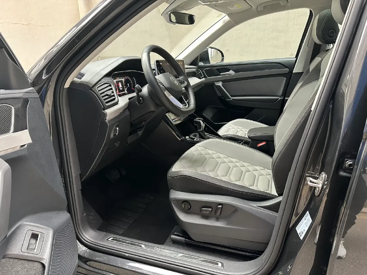 2023 Volkswagen Tayron 1.5T 160HP L4 7DCT,autocango,china used car exporter,china ev exporter,chinese used car exporter,chinese used ev exporter