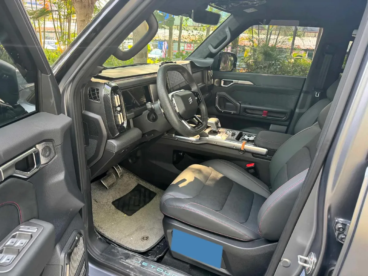 2023 Jetour Traveller 2.0T 254HP L4 7DCT,autocango,china used car exporter,china ev exporter,chinese used car exporter,chinese used ev exporter