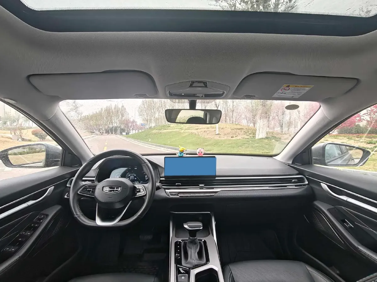 2022 Geely Emgrand 1.5L 114HP L4 CVT,autocango,china used car exporter,china ev exporter,chinese used car exporter,chinese used ev exporter