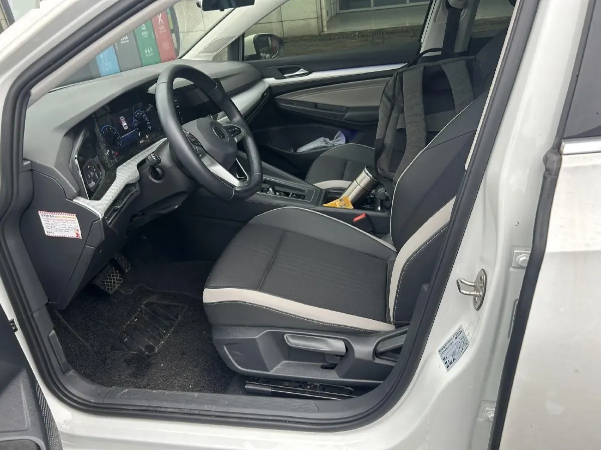 2021 Volkswagen Golf 1.4T 150HP L4 7DCT,autocango,china used car exporter,china ev exporter,chinese used car exporter,chinese used ev exporter