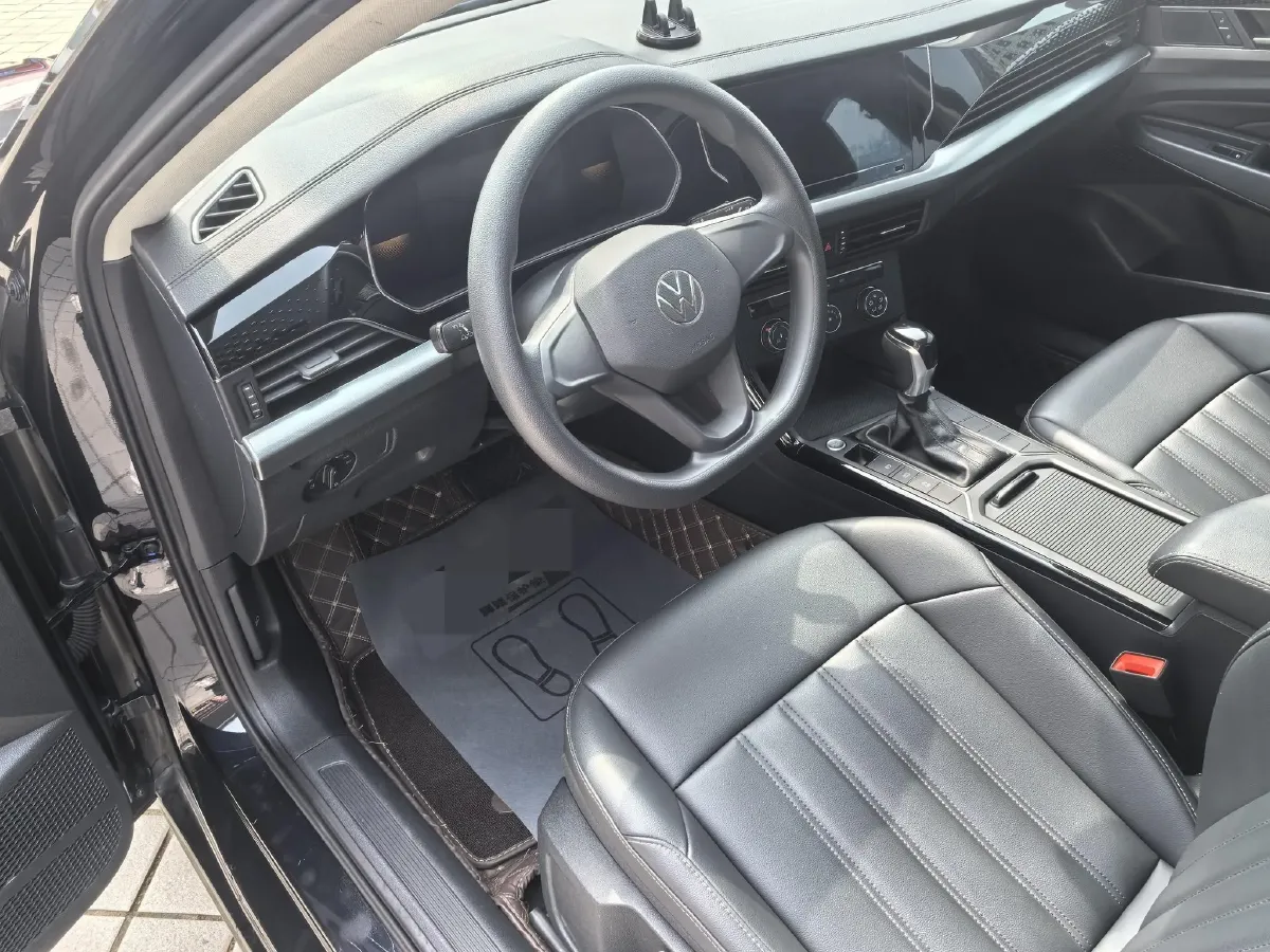 2023 Volkswagen Passat 1.4T 150HP L4 7DCT,autocango,china used car exporter,china ev exporter,chinese used car exporter,chinese used ev exporter