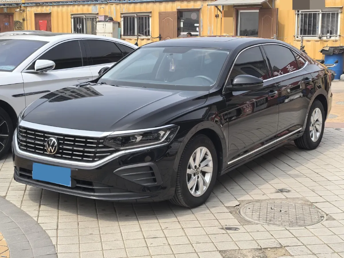2023 Volkswagen Passat 1.4T 150HP L4 7DCT,autocango,china used car exporter,china ev exporter,chinese used car exporter,chinese used ev exporter