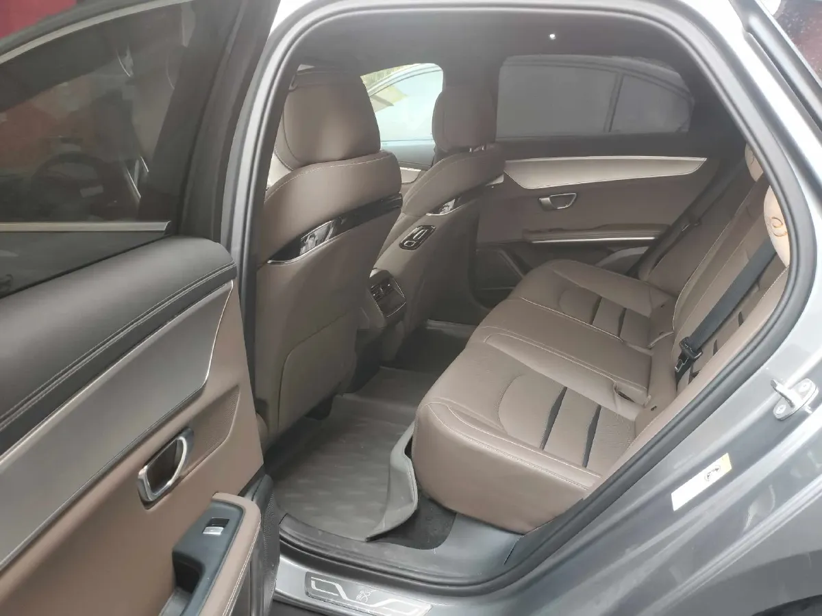 2021 BYD Han BEV 64.8KWH,autocango,china used car exporter,china ev exporter,chinese used car exporter,chinese used ev exporter