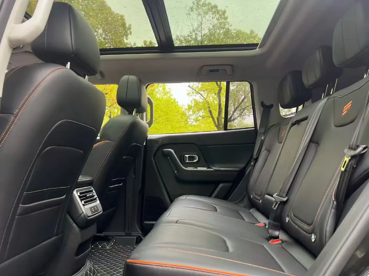 2025 Jetour DASHING 1.5T 184HP L4 7DCT,autocango,china used car exporter,china ev exporter,chinese used car exporter,chinese used ev exporter