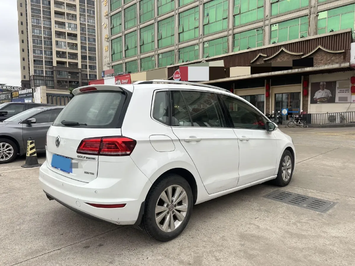 2018 Volkswagen Golf Sportsvan 1.4T 131HP L4 7DCT,autocango,china used car exporter,china ev exporter,chinese used car exporter,chinese used ev exporter