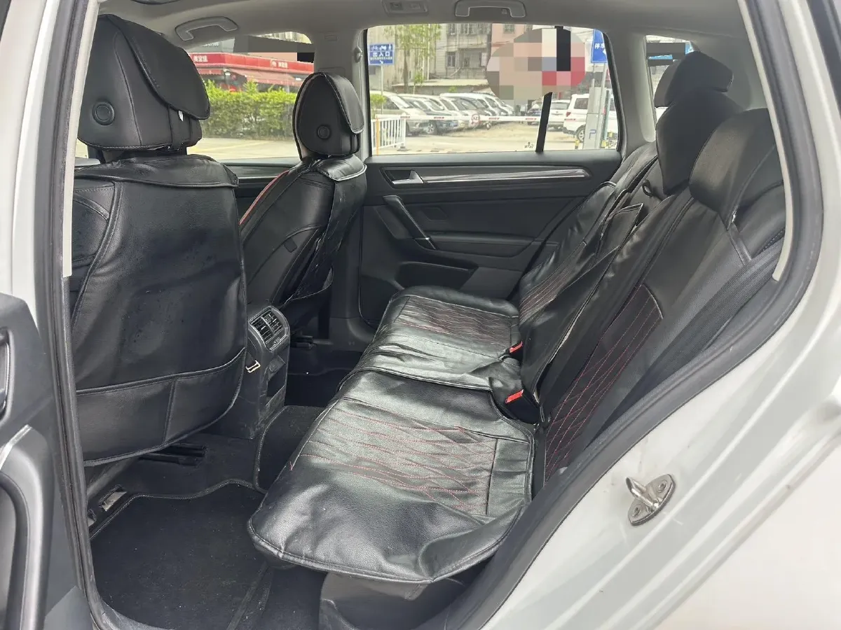 2018 Volkswagen Golf Sportsvan 1.4T 131HP L4 7DCT,autocango,china used car exporter,china ev exporter,chinese used car exporter,chinese used ev exporter