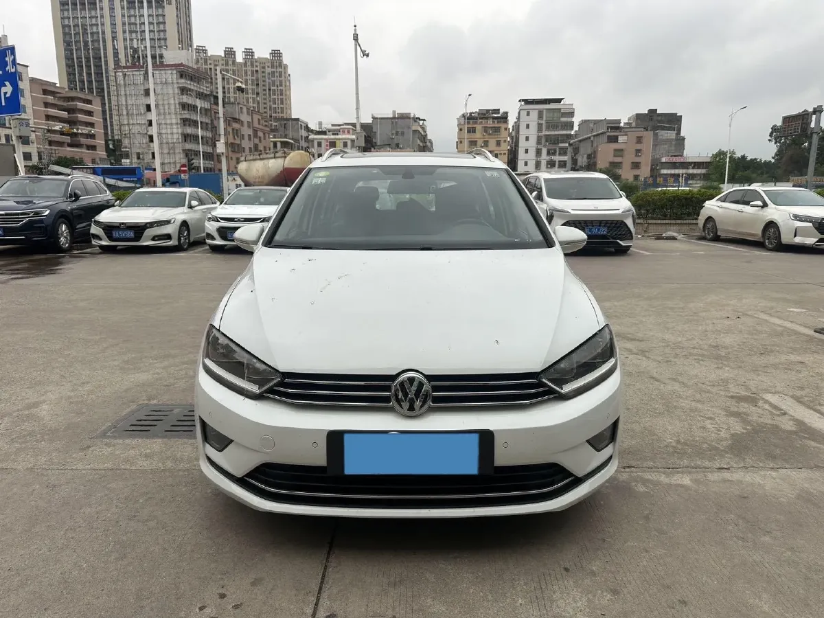 2018 Volkswagen Golf Sportsvan 1.4T 131HP L4 7DCT,autocango,china used car exporter,china ev exporter,chinese used car exporter,chinese used ev exporter