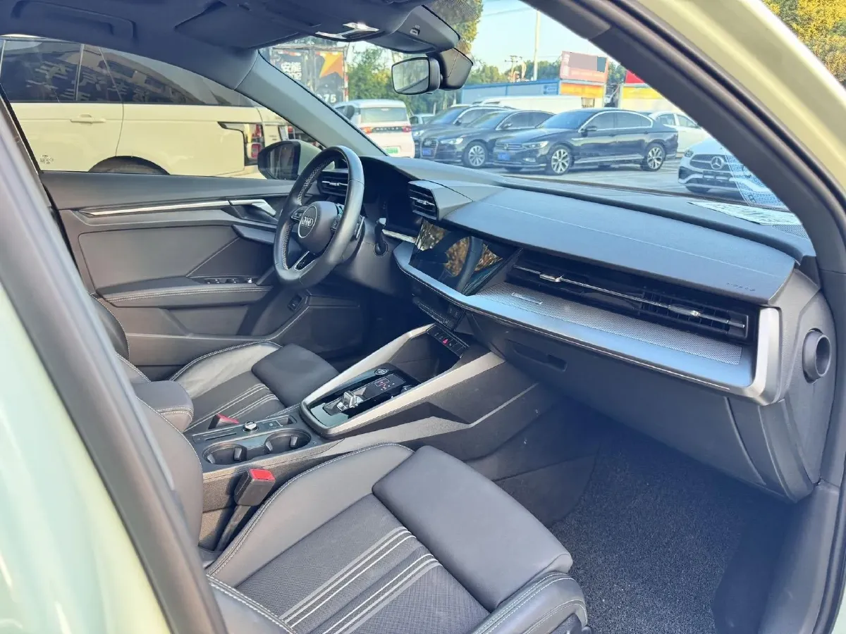 2023 Audi A3 1.4T 150HP L4 7DCT,autocango,china used car exporter,china ev exporter,chinese used car exporter,chinese used ev exporter