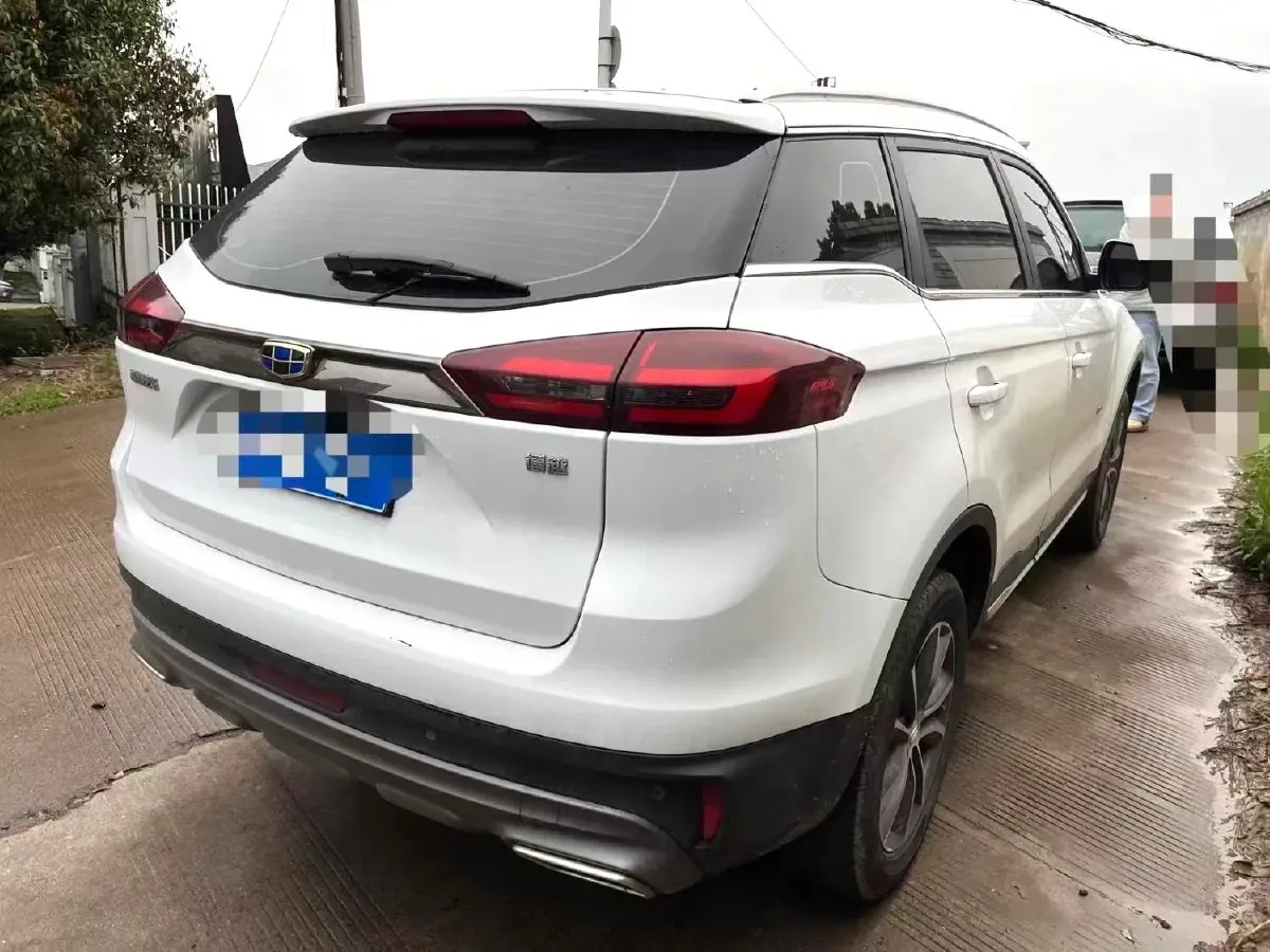 2020 Roewe i6 1.5T 169HP L4 7DCT,autocango,china used car exporter,china ev exporter,chinese used car exporter,chinese used ev exporter