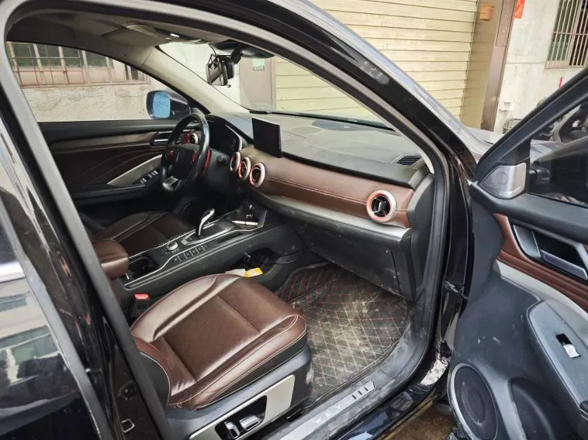 2018 WEY VV6 2.0T 197HP L4 7DCT,autocango,china used car exporter,china ev exporter,chinese used car exporter,chinese used ev exporter