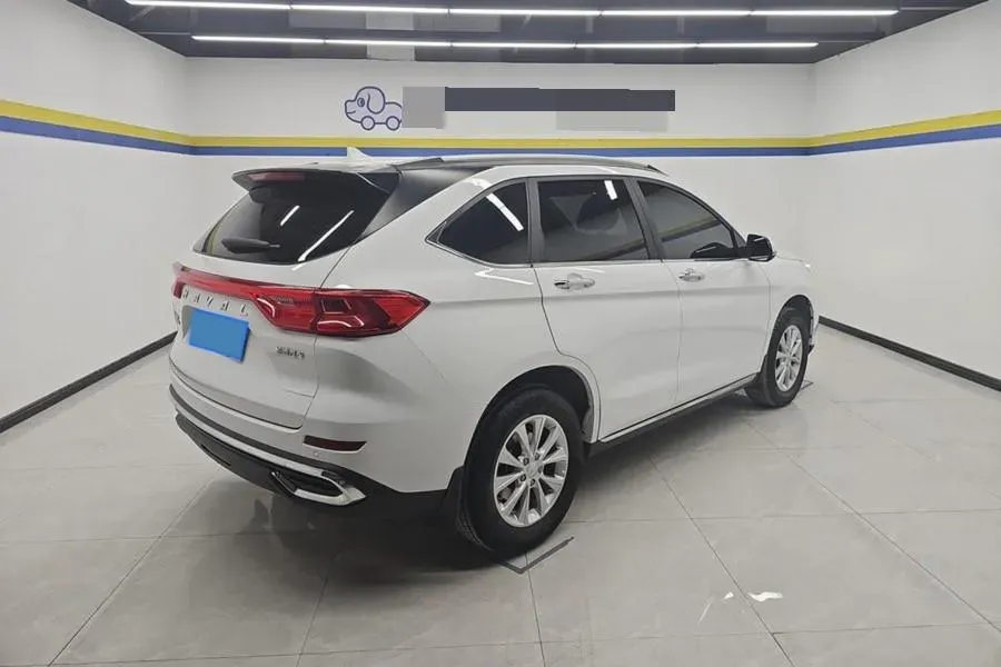 2021 Haval M6 1.5T 150HP L4 7DCT,autocango,china used car exporter,china ev exporter,chinese used car exporter,chinese used ev exporter