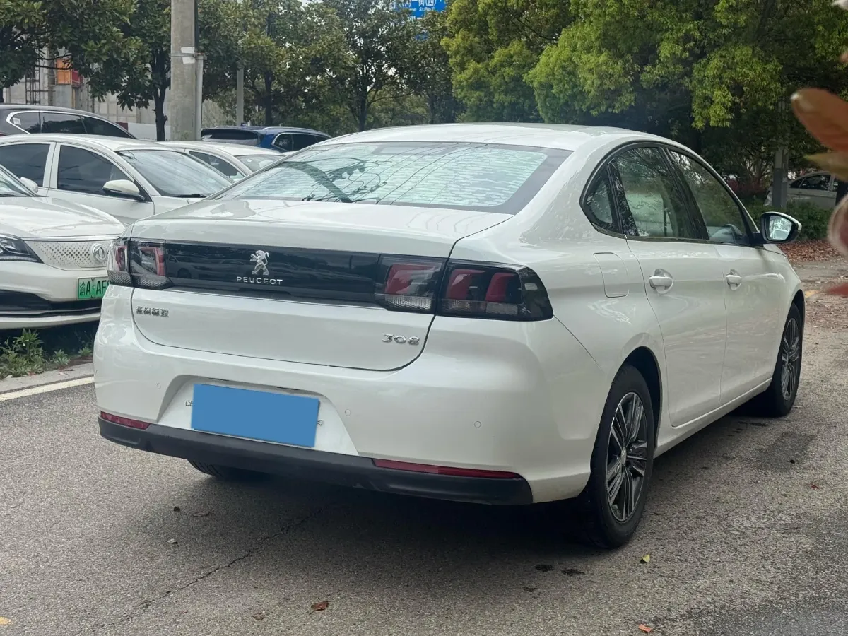 2018 Peugeot 308 1.6L 117HP L4 6AT,autocango,china used car exporter,china ev exporter,chinese used car exporter,chinese used ev exporter