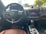 2022 Maserati Levante 2.0T 330HP L4 8AT