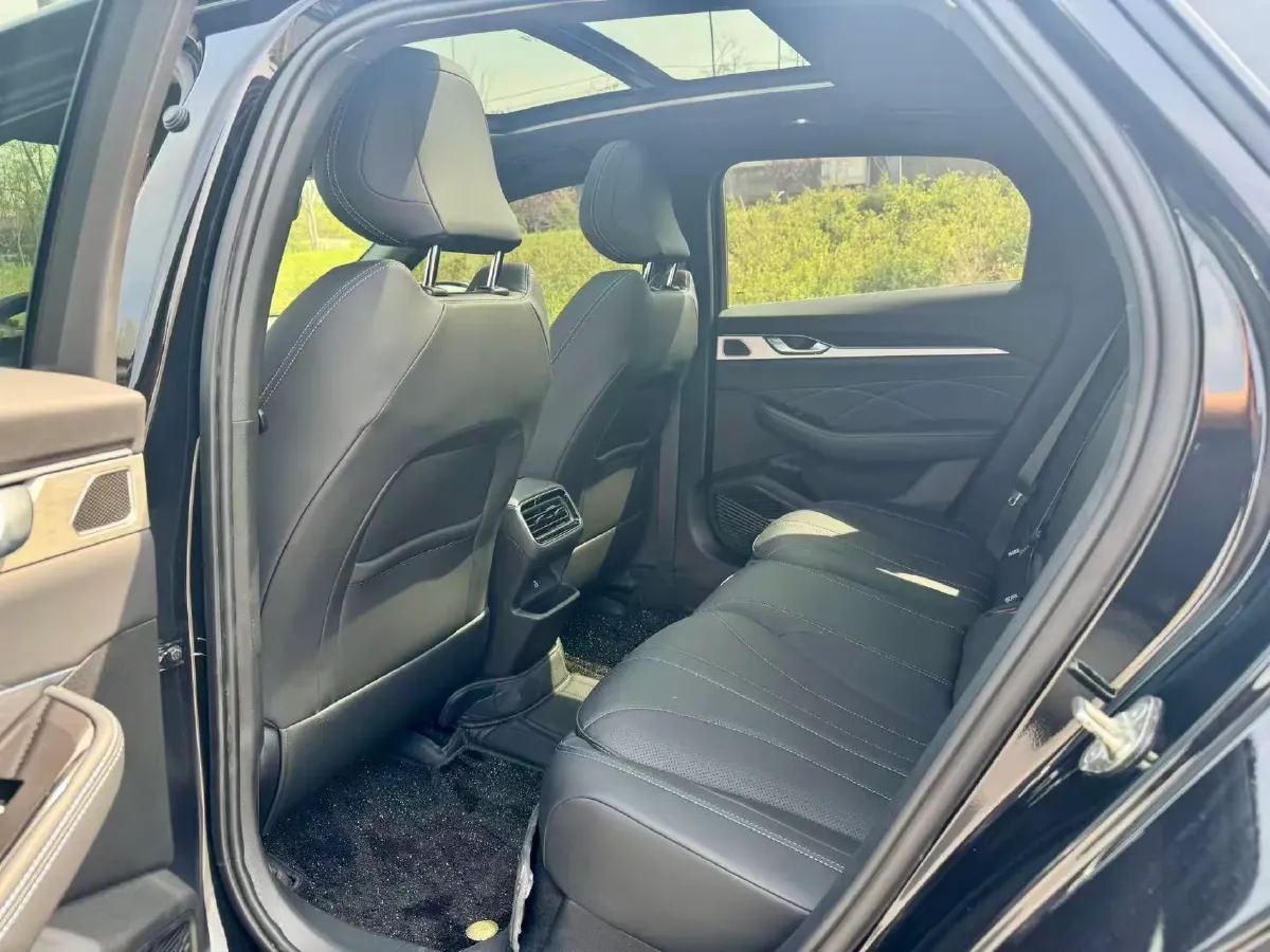 2026 Geely Preface 1.5T 181HP L4 7DCT,autocango,china used car exporter,china ev exporter,chinese used car exporter,chinese used ev exporter