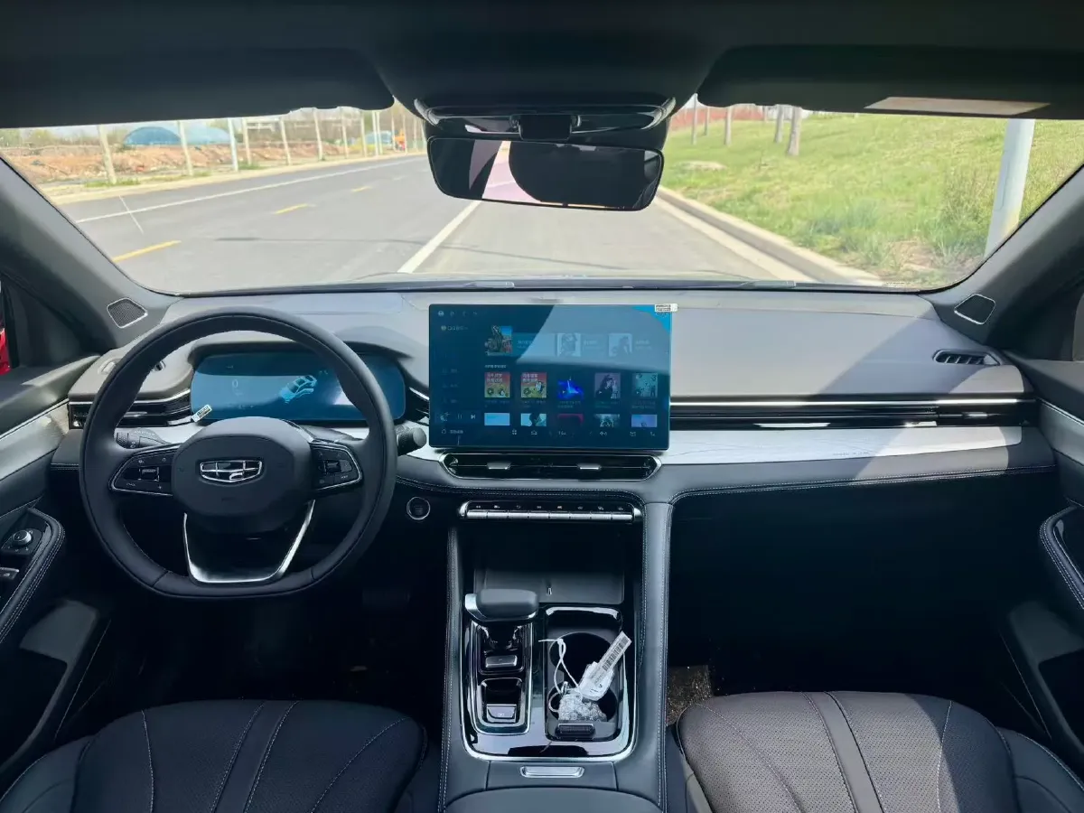 2026 Geely Preface 1.5T 181HP L4 7DCT,autocango,china used car exporter,china ev exporter,chinese used car exporter,chinese used ev exporter