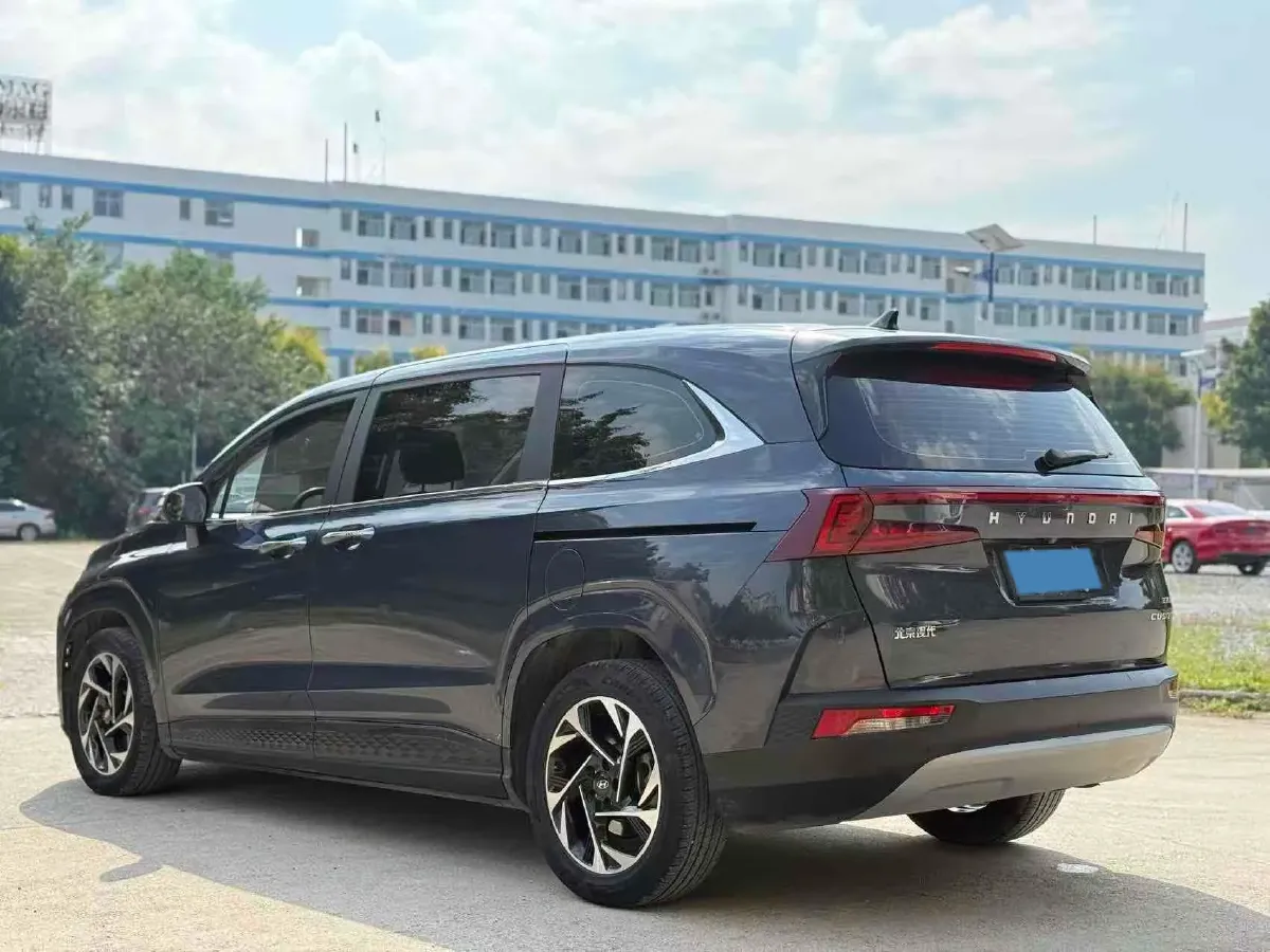 2022 Hyundai Custo 1.5T 170HP L4 8AT,autocango,china used car exporter,china ev exporter,chinese used car exporter,chinese used ev exporter