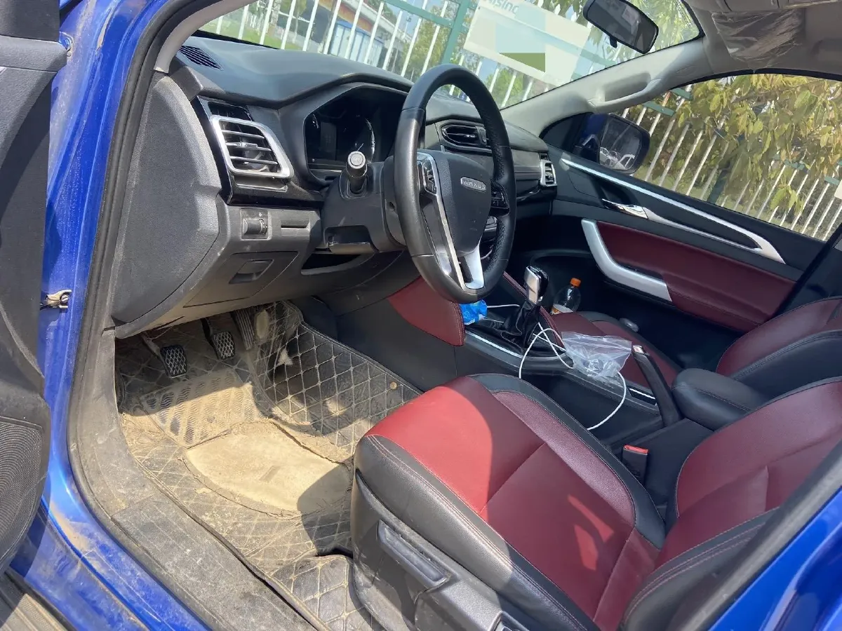 2022 MAXUS T70 2.0T 136HP L4 6MT,autocango,china used car exporter,china ev exporter,chinese used car exporter,chinese used ev exporter