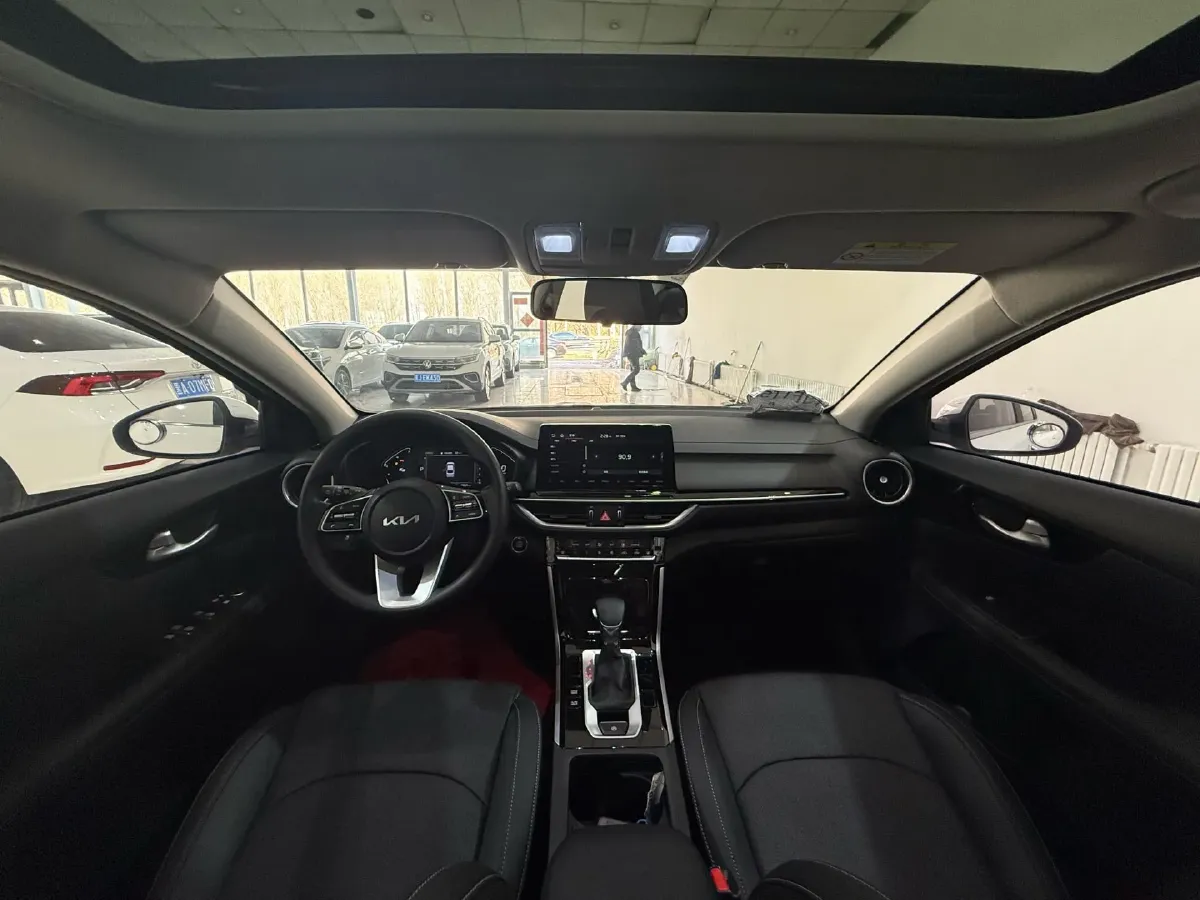 2021 Kia K3 1.5L 115HP L4 CVT,autocango,china used car exporter,china ev exporter,chinese used car exporter,chinese used ev exporter