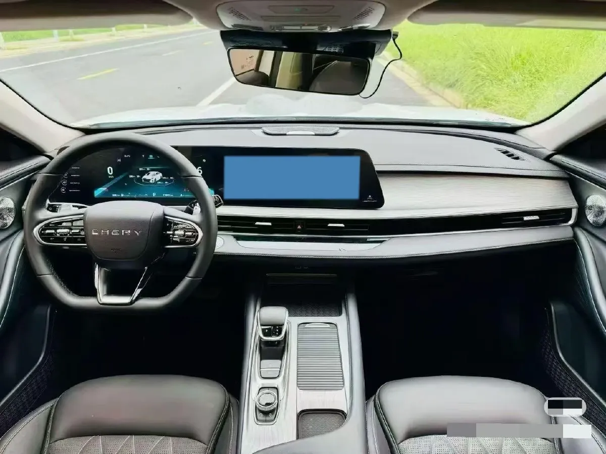 2024 Chery Arrizo 8 1.6T 197HP L4 7DCT,autocango,china used car exporter,china ev exporter,chinese used car exporter,chinese used ev exporter