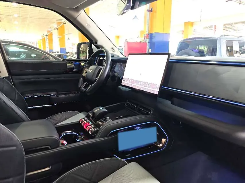 2023 FangChengBao Bao 5 1.5T 194HP L4 E-CVT PHEV 31.8KWH,autocango,china used car exporter,china ev exporter,chinese used car exporter,chinese used ev exporter