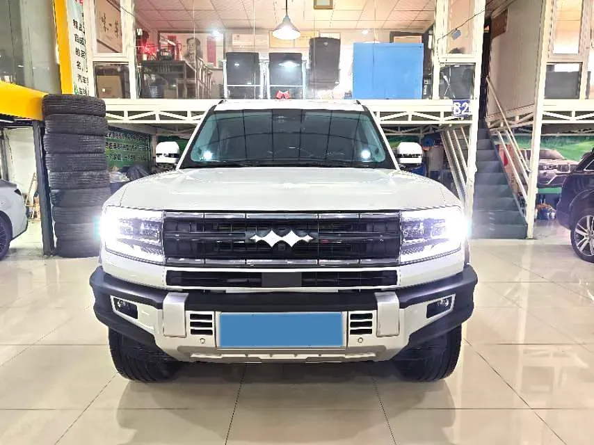 2023 FangChengBao Bao 5 1.5T 194HP L4 E-CVT PHEV 31.8KWH,autocango,china used car exporter,china ev exporter,chinese used car exporter,chinese used ev exporter