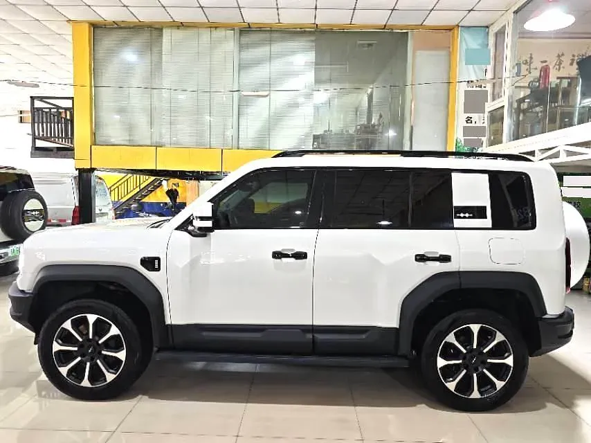 2023 FangChengBao Bao 5 1.5T 194HP L4 E-CVT PHEV 31.8KWH,autocango,china used car exporter,china ev exporter,chinese used car exporter,chinese used ev exporter