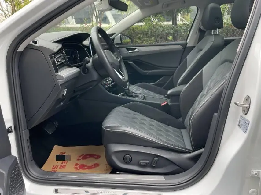 2023 Volkswagen Sagitar 1.5T 160HP L4 7DCT,autocango,china used car exporter,china ev exporter,chinese used car exporter,chinese used ev exporter