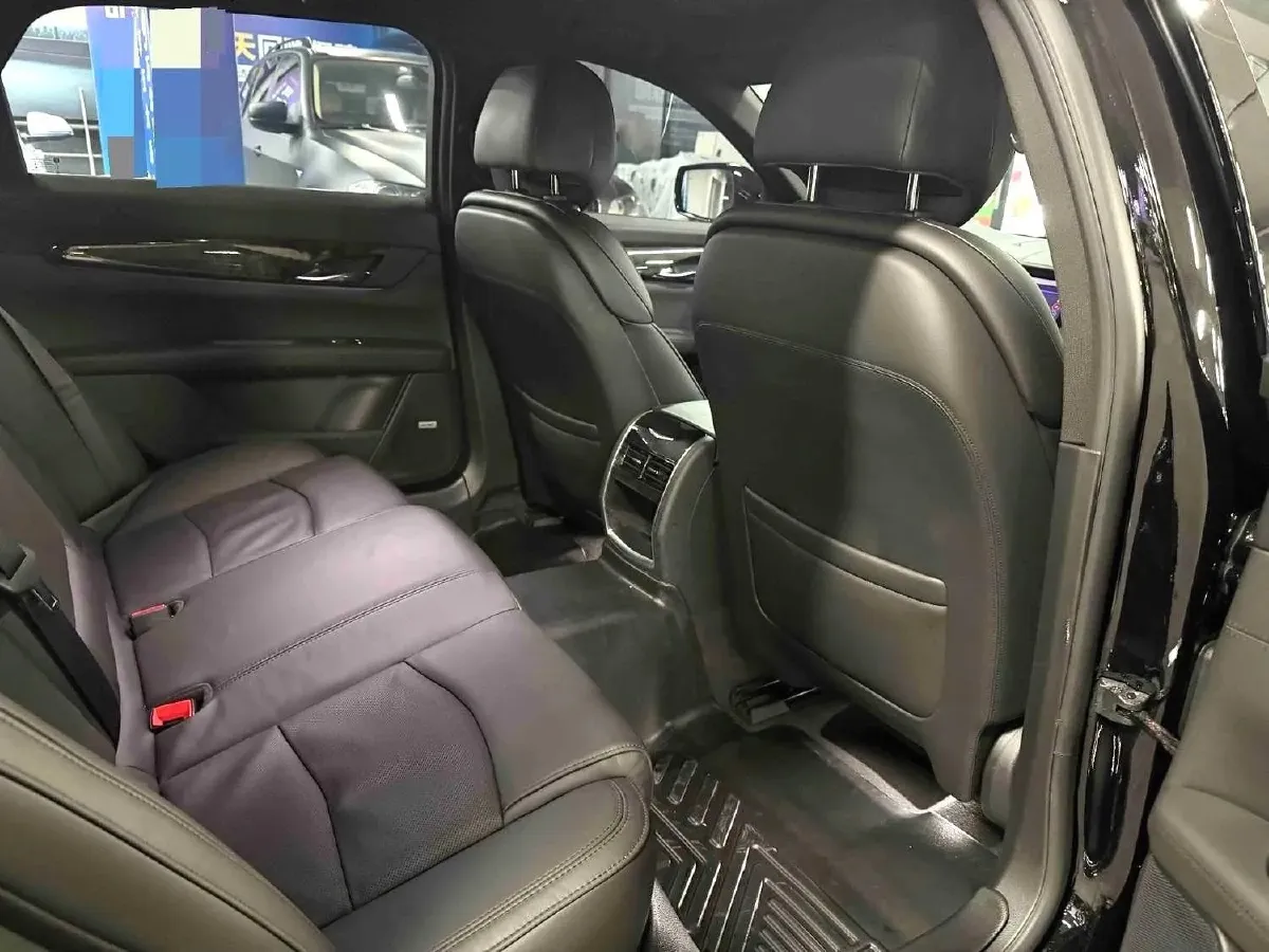 2022 Cadillac CT6 2.0T 237HP L4 10AT,autocango,china used car exporter,china ev exporter,chinese used car exporter,chinese used ev exporter