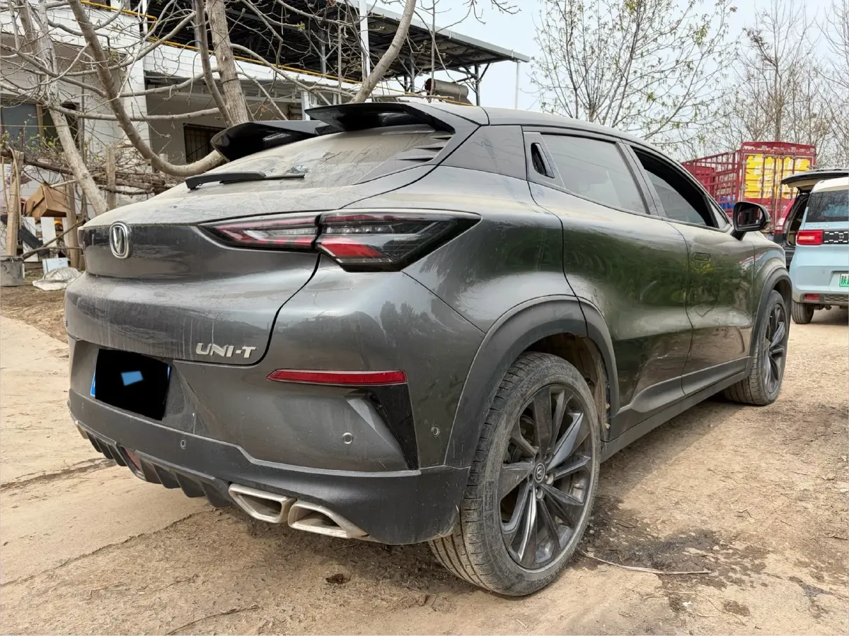 2020 ChangAn UNI-T 1.5T 180HP L4 7DCT,autocango,china used car exporter,china ev exporter,chinese used car exporter,chinese used ev exporter