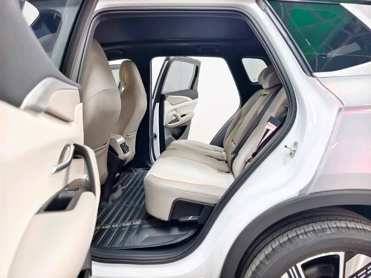 2023 BYD Song Pro 1.5L 110HP L4 E-CVT PHEV 18.3KWH,autocango,china used car exporter,china ev exporter,chinese used car exporter,chinese used ev exporter