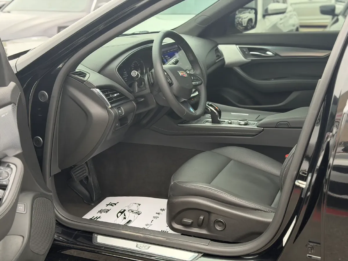 2021 Cadillac CT5 2.0T 237HP L4 10AT,autocango,china used car exporter,china ev exporter,chinese used car exporter,chinese used ev exporter