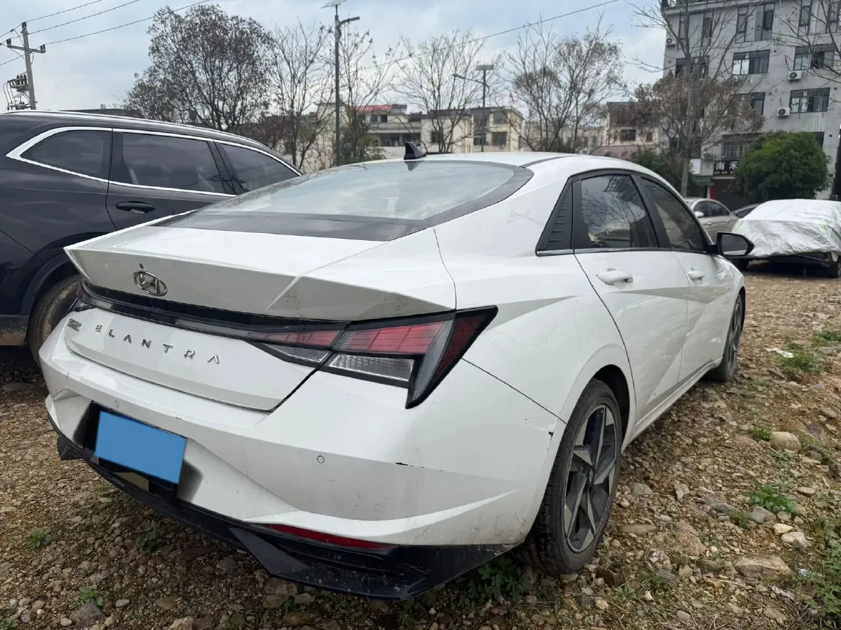2021 Hyundai Elantra 1.5L 115HP L4 CVT,autocango,china used car exporter,china ev exporter,chinese used car exporter,chinese used ev exporter