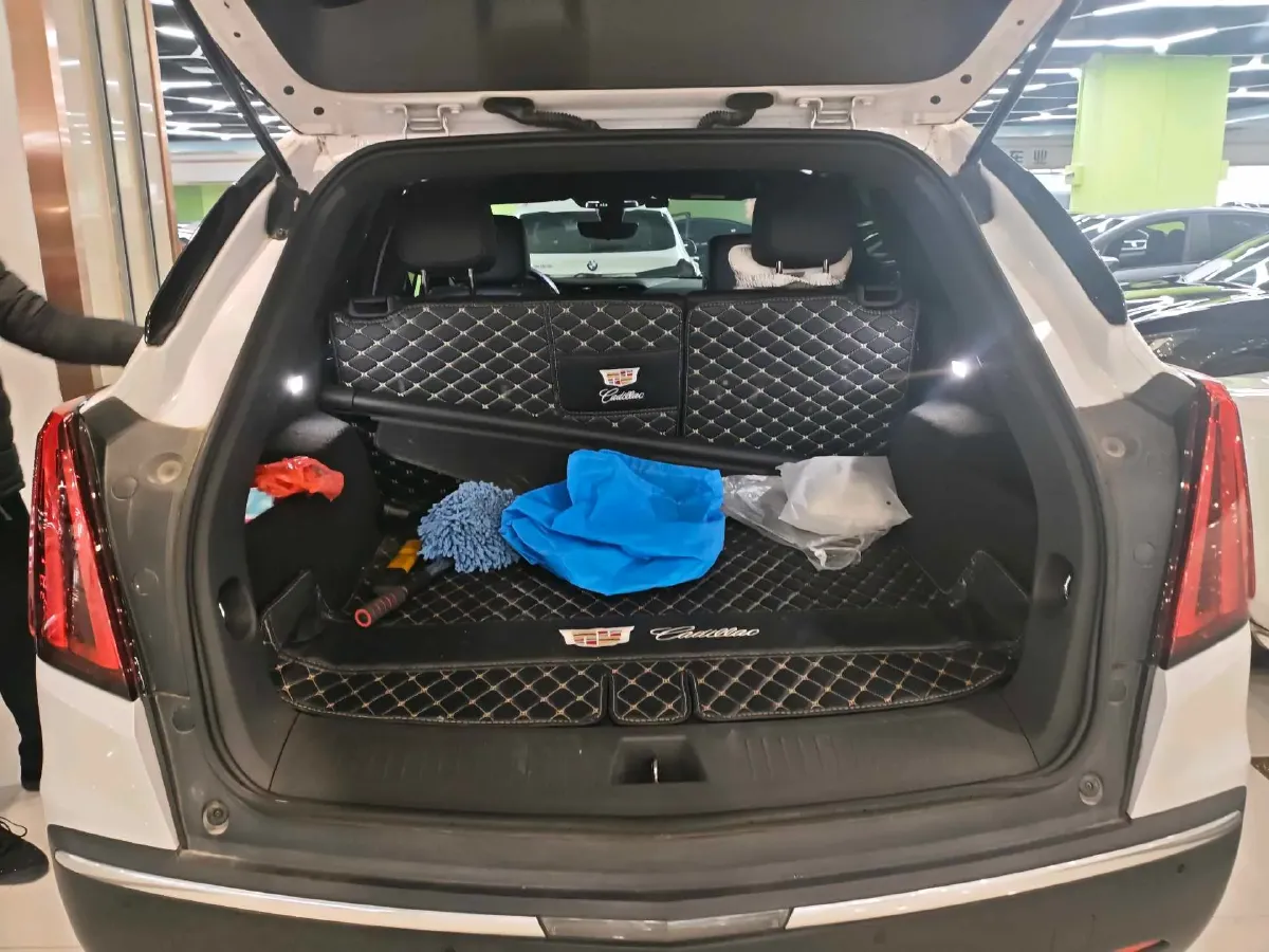 2020 Cadillac XT5 2.0T 241HP L4 9AT,autocango,china used car exporter,china ev exporter,chinese used car exporter,chinese used ev exporter